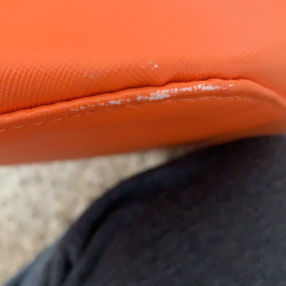 Kenneth Cole large dome satchel in vibrant orange color - Picture 9 of 10